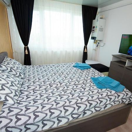 Studio Zona Tiglina Flori Galaţi Екстериор снимка